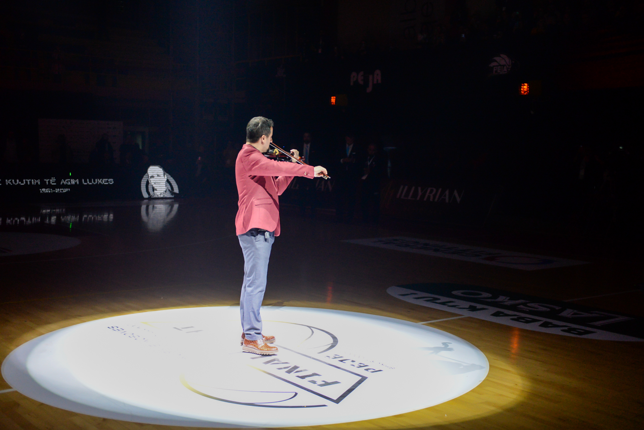 Pamje nga ceremonia hapëse e Kupës së Kosovës